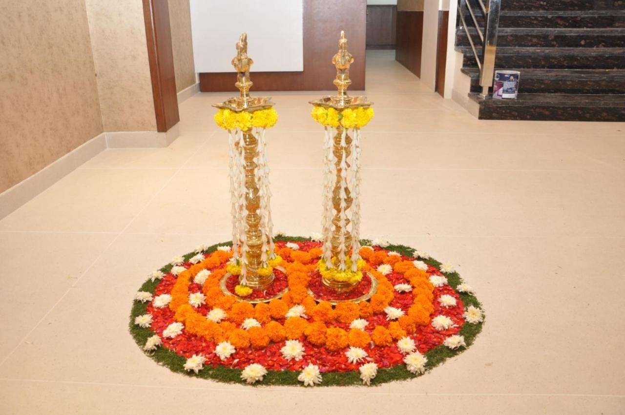 Hotel Ashok Palace Karūr Kültér fotó