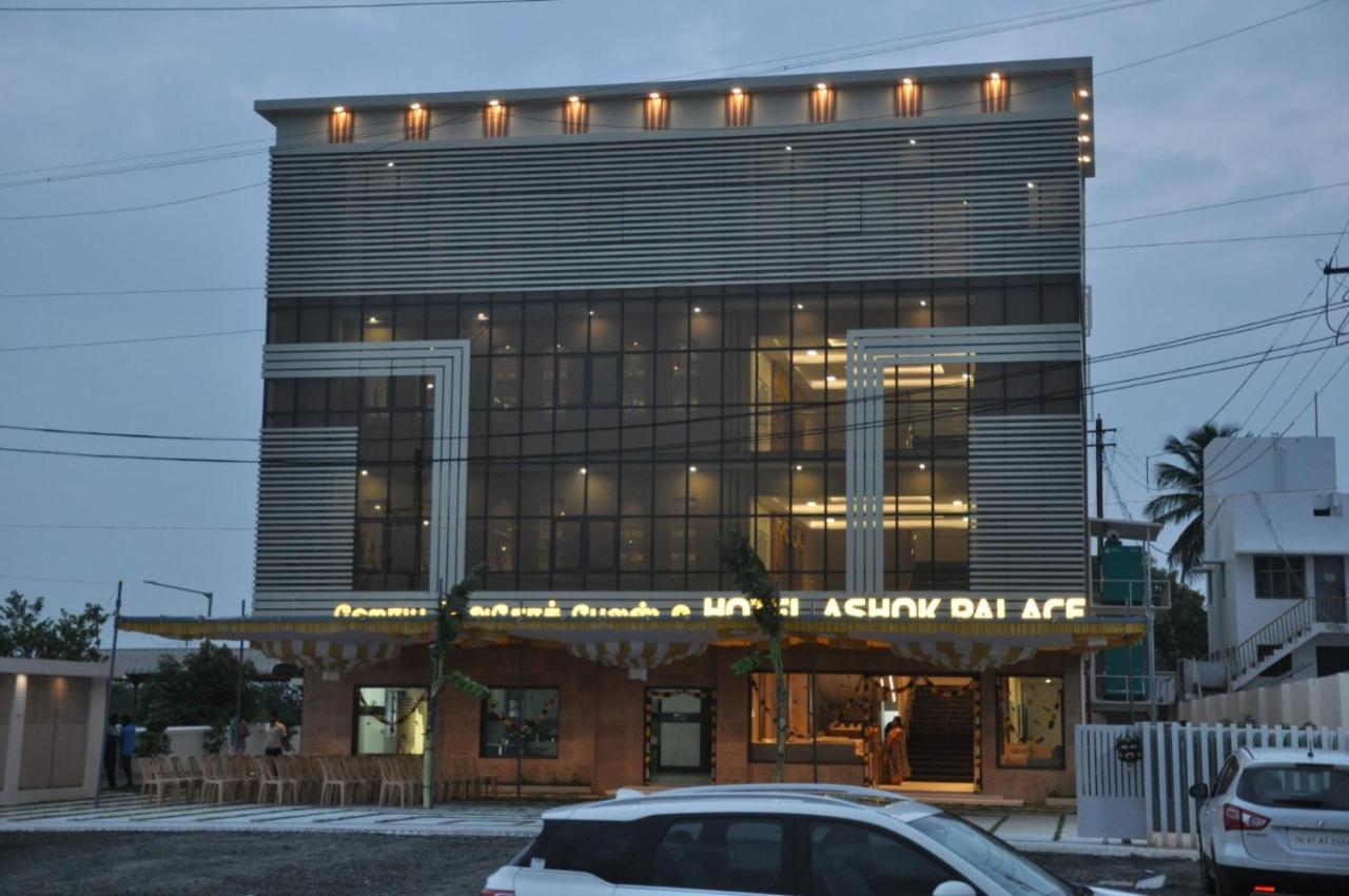 Hotel Ashok Palace Karūr Kültér fotó
