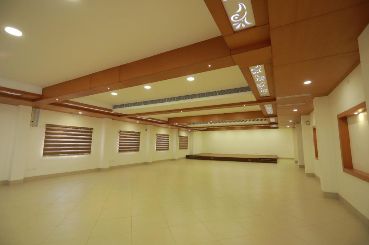 Hotel Ashok Palace Karūr Kültér fotó