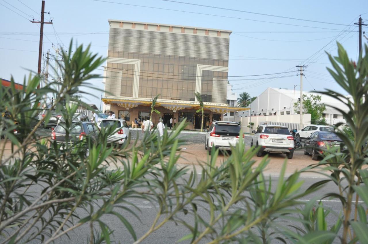 Hotel Ashok Palace Karūr Kültér fotó